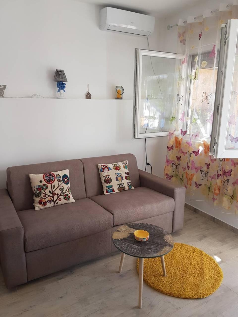 Studio Tivat Buitenkant foto